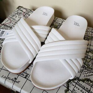 Womens White Slide Sandals Size 10 Cross-Strap Design Time & Tru Comfort Sole